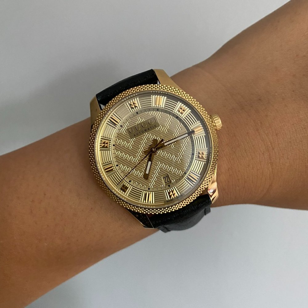 SALE**** Gucci Men's Watch - Gold Guilloche Dial black Leather ** NEW WITH BOX**
